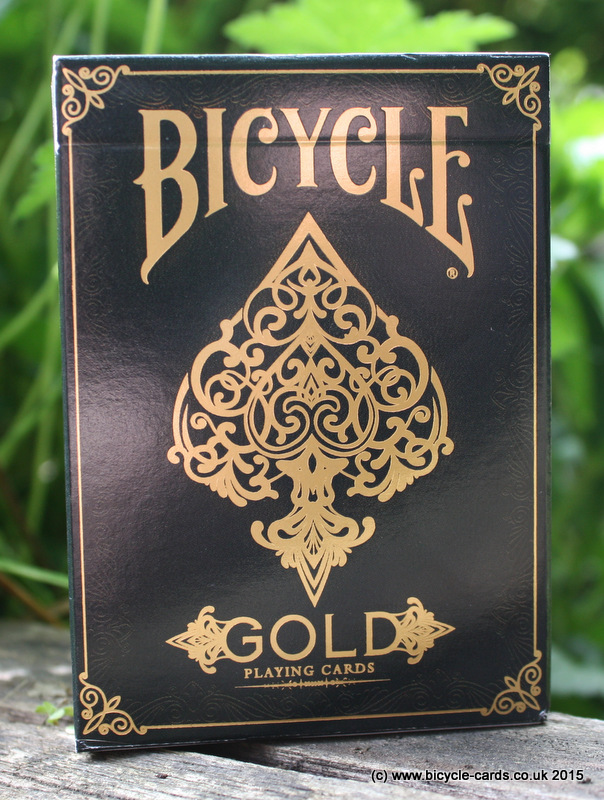 bicycle gold deck review tuck case front